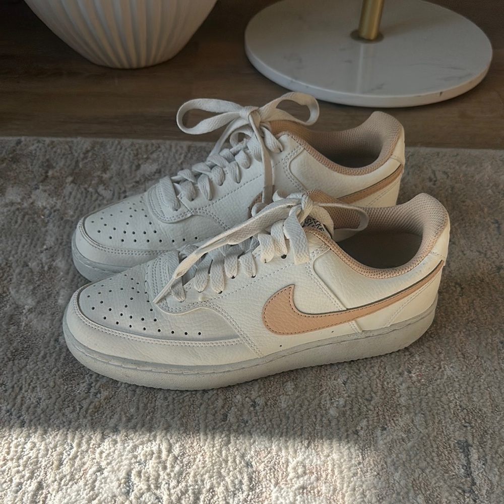 Nike Cream and Tan Low-Top Sneakers
